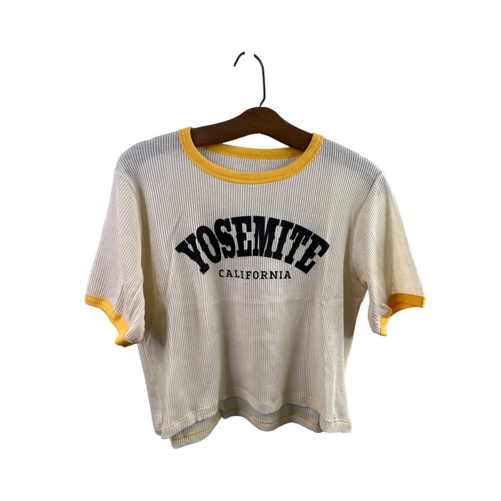 Yosemite California Tshirt Small Ribbed Short Sleeve Cream Yellow Ringer Tee